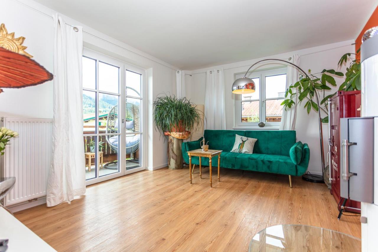 Ferienwohnung Weitblick Зальфельден Экстерьер фото